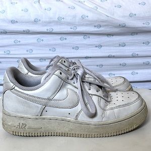 Nike Women’s Air Force 1